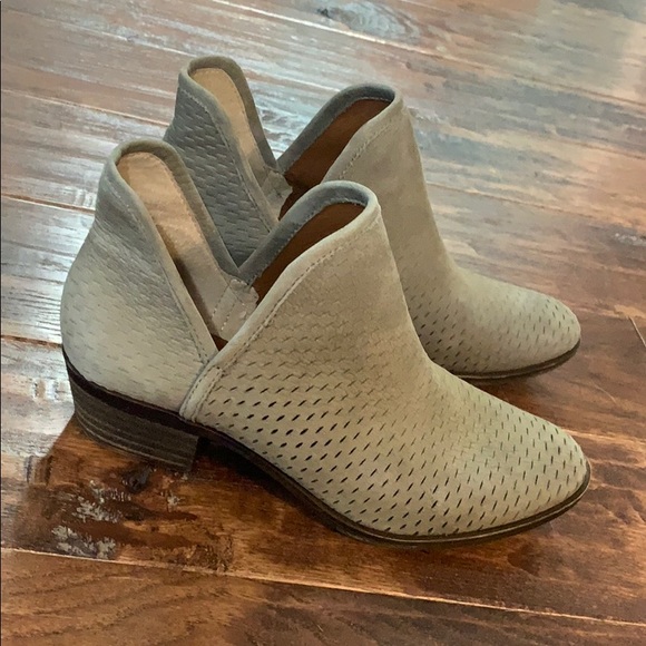 Lucky Brand booties - Picture 5 of 9